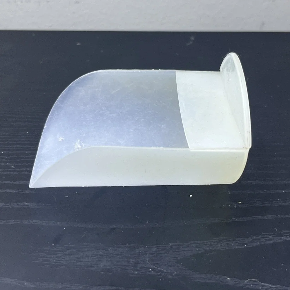 Vintage Tupperware #292-16 White Clear Rocker Hand Scoop Kitchen UtensilVintage